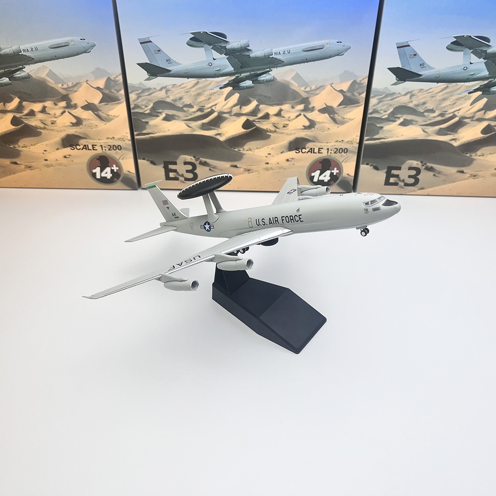 Modelo de Avión E-3 Sentry AWA - Model Kit Store reseña y precio