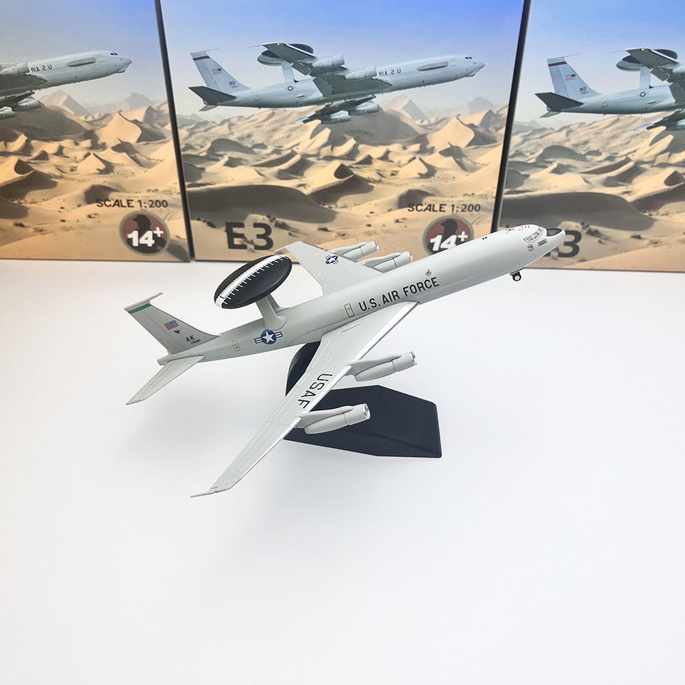 Modelo de Avión E-3 Sentry AWA - Model Kit Store reseña y precio