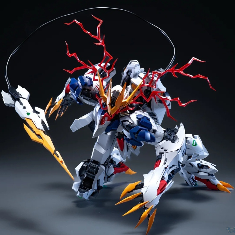 【EN STOCK】LUNAVOR MG 1/100 Wol - Model Kit Zone Of The Enders reseña y precio