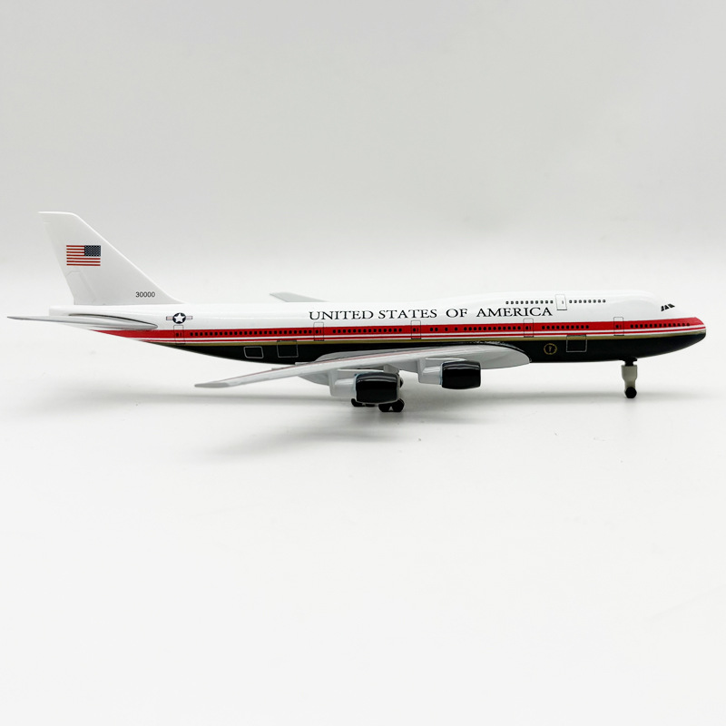 Nuevo Modelo de Avión Air Forc - Model Kit Store reseña y precio